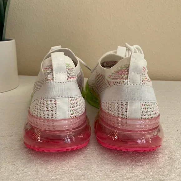 New La Sheela White Elastic Mesh Lace Slip On Fashion Sneakers Women’s 8 - Picture 11 of 13